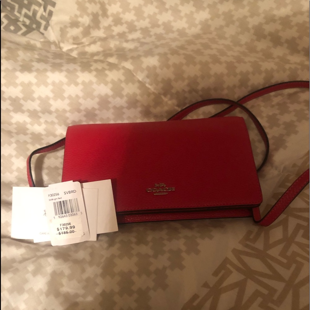 ✨💕💋NWT COACH SMALL CROSSBODY